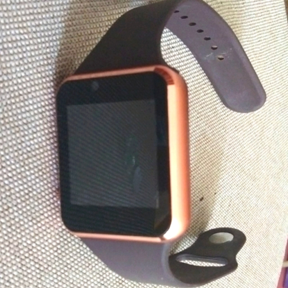 Smart Watch (with charger)